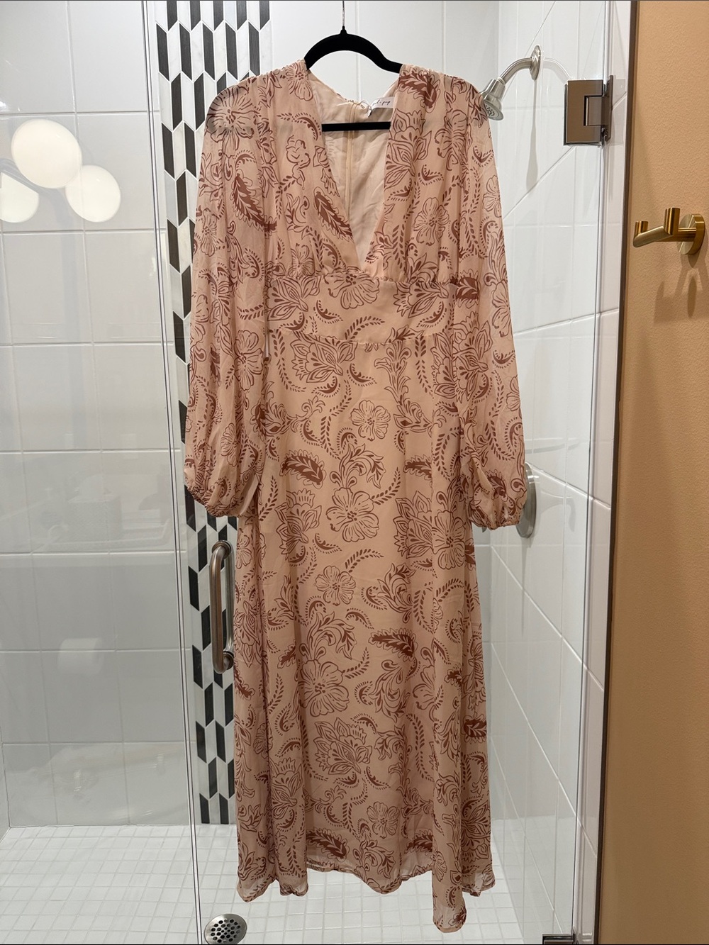 NWT - Petal & Pup Brown Paisley V-Neck Long Sleeve Maxi Dress